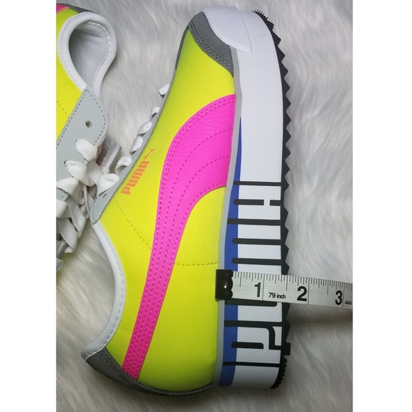 SOLD|NWOB|Puma Platform Colorblock Sneakers - Picture 10 of 11